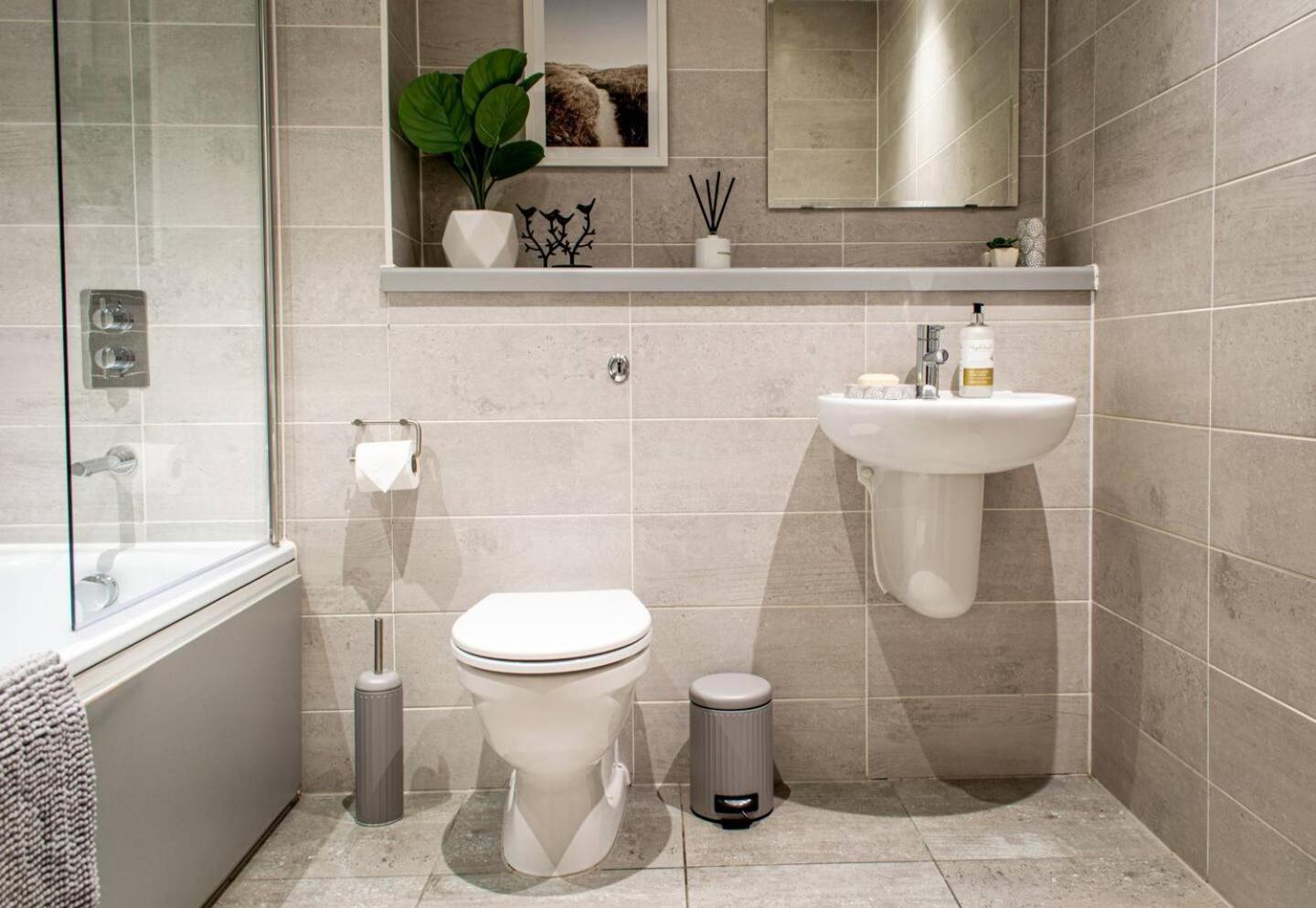 Stunning Mersey View Flat W Parking In Liverpool Exterior foto